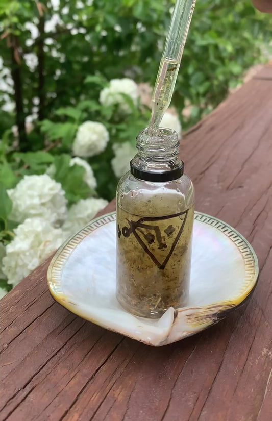 Solar Glamour Ritual Spell Oil